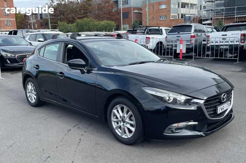 Black 2016 Mazda 3 Hatchback Maxx