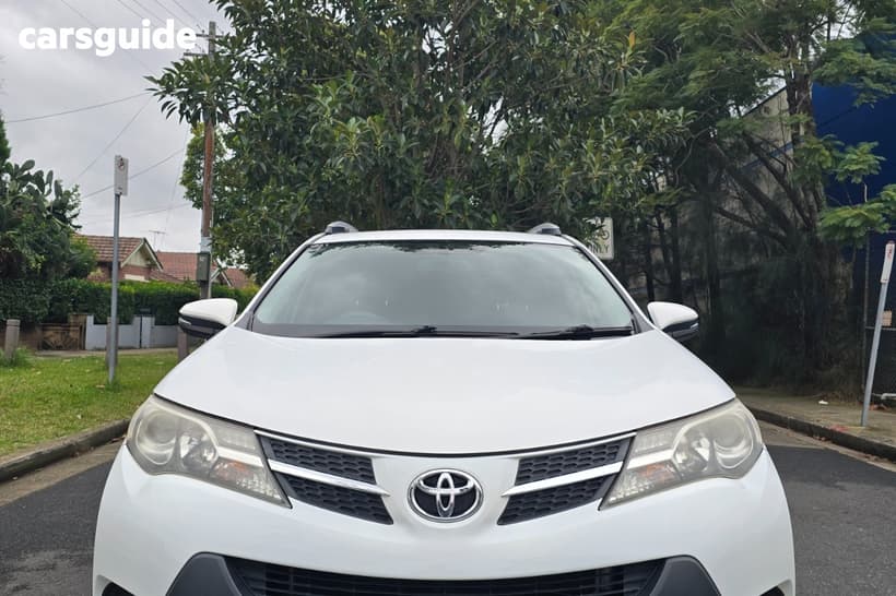 White 2015 Toyota RAV4 Wagon Gx (4X4)