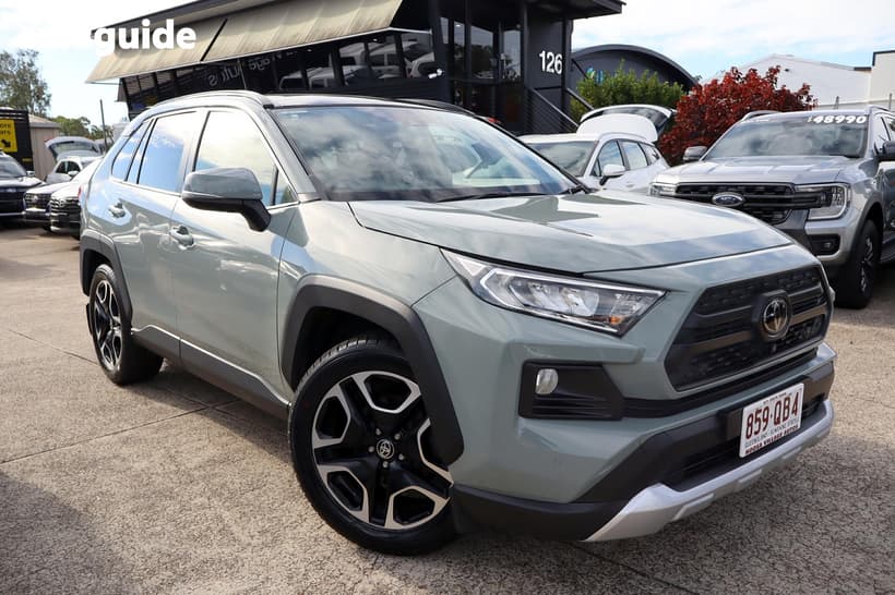 Green 2019 Toyota RAV4 Wagon Edge Awd