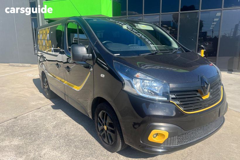 Black 2017 Renault Trafic Van Formula Edt Swb