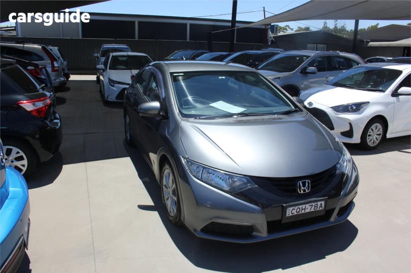 Grey 2013 Honda Civic Hatchback Vti-S