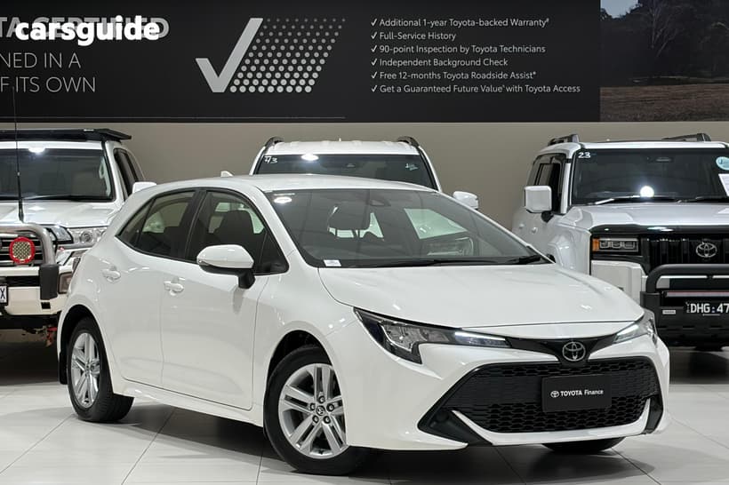 White 2020 Toyota Corolla Hatchback Ascent Sport