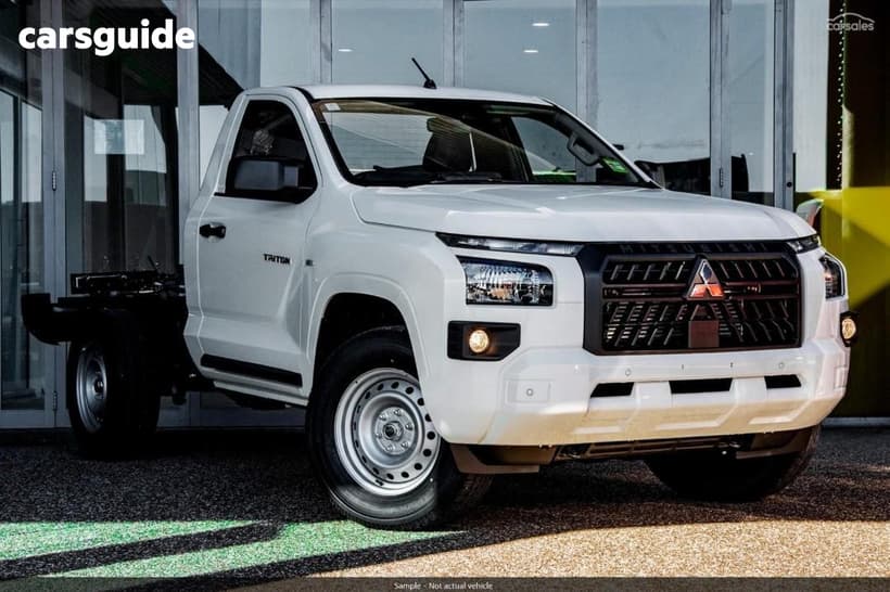 White 2025 Mitsubishi Triton Cab Chassis Glx (4X2)