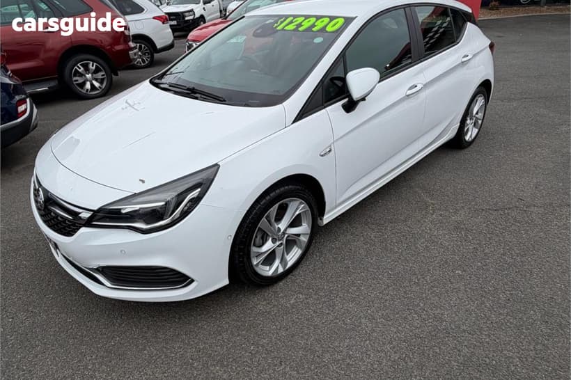 White 2018 Holden Astra Hatchback Rs