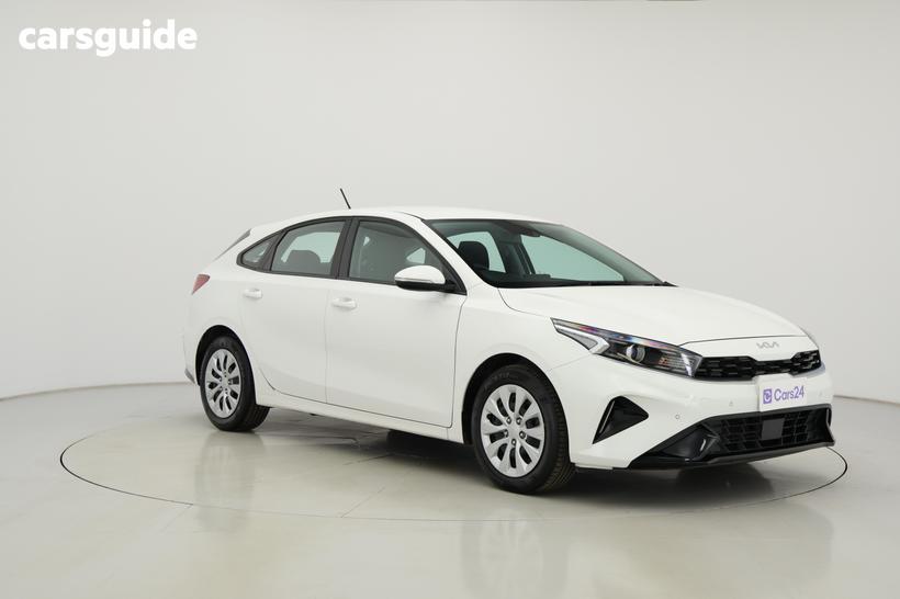 White 2024 Kia Cerato Hatchback S Safety Pack