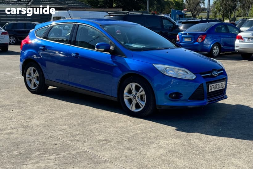 Blue 2013 Ford Focus Hatchback Trend
