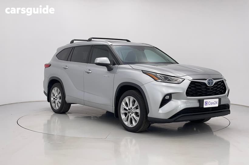 Silver 2021 Toyota Kluger SUV GRANDE 4X4