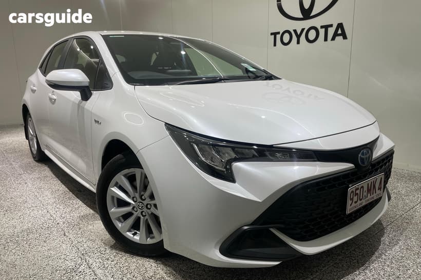 White 2025 Toyota Corolla Hatchback Ascent Sport Hybrid
