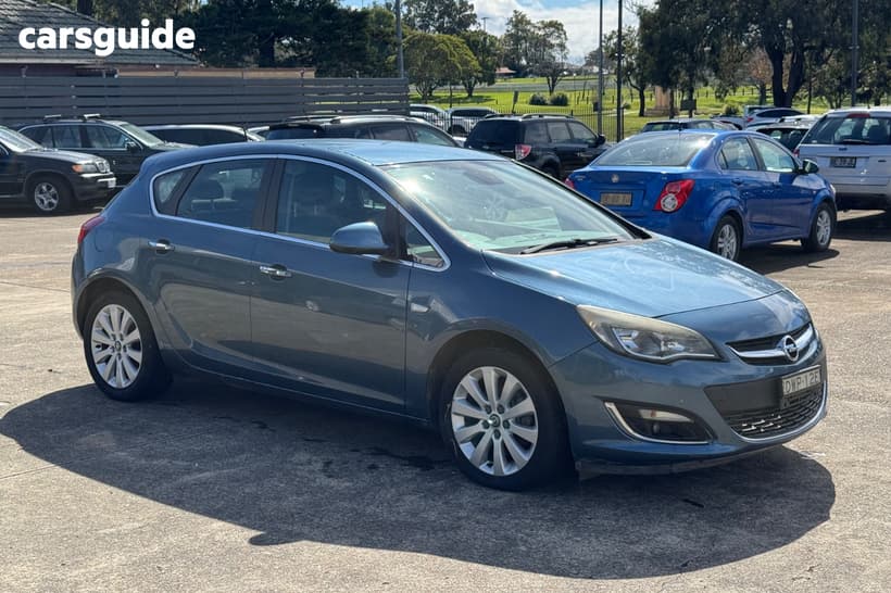 2012 Opel Astra Hatchback 1.6 Select