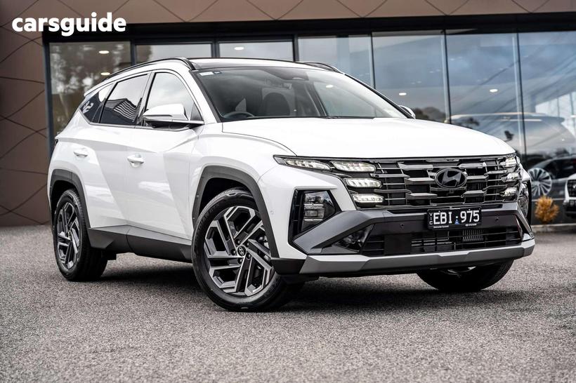 White 2026 Hyundai Tucson Wagon Premium Hybrid (Awd)