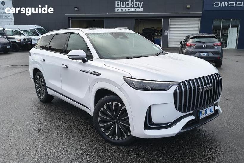 White 2025 Jaecoo J8 Wagon Ridge