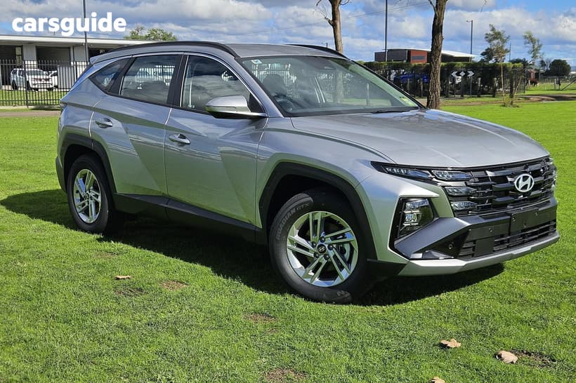 Silver 2026 Hyundai Tucson Wagon (Fwd)