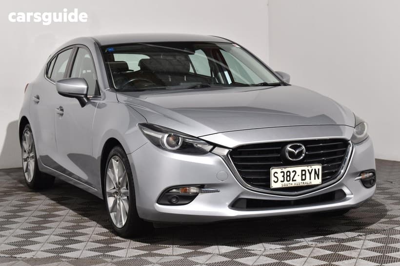 Silver 2018 Mazda 3 Hatchback Sp25 Gt
