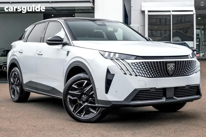 White 2025 Peugeot 3008 Wagon Gt Premium Hybrid