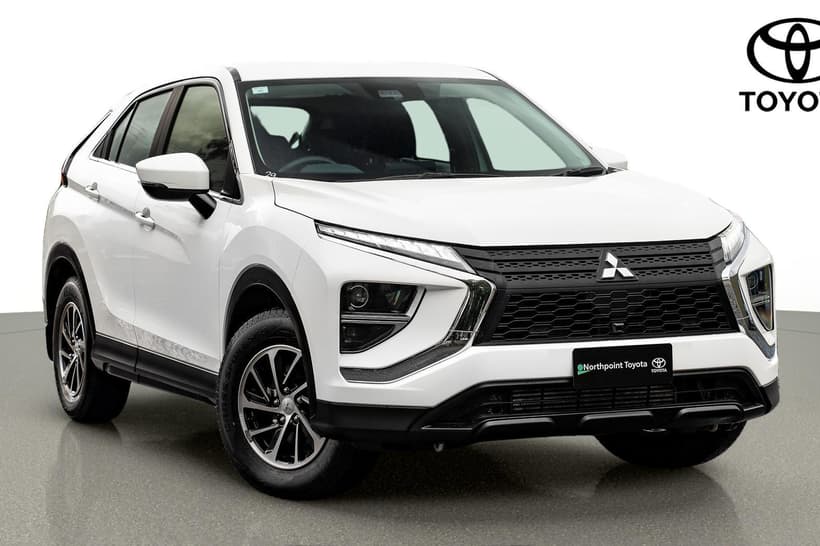 White 2023 Mitsubishi Eclipse Cross Wagon Es (2Wd)