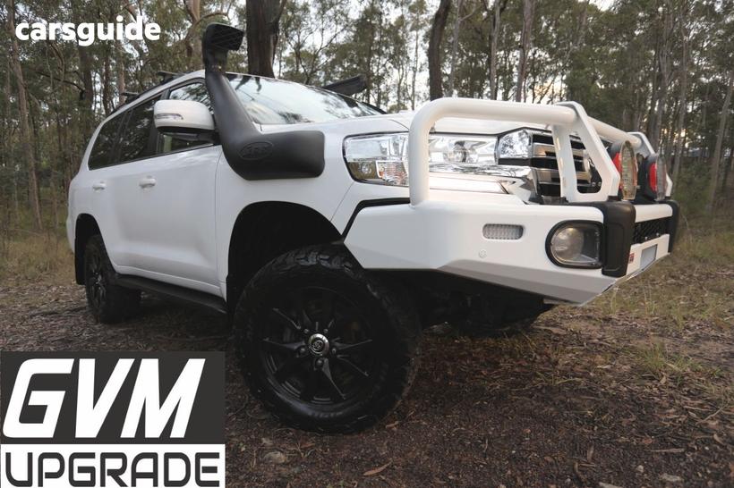 White 2018 Toyota Landcruiser Wagon Lc200 Vx (4X4)