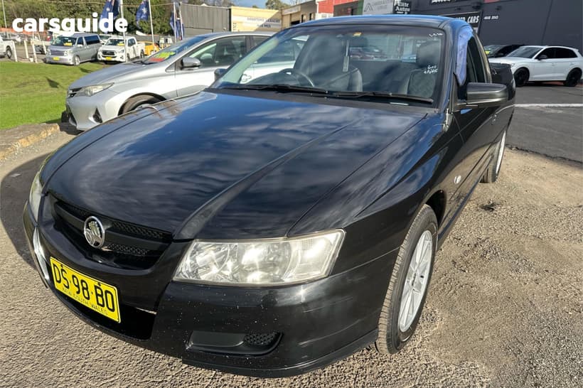 Black 2005 Holden Commodore Utility