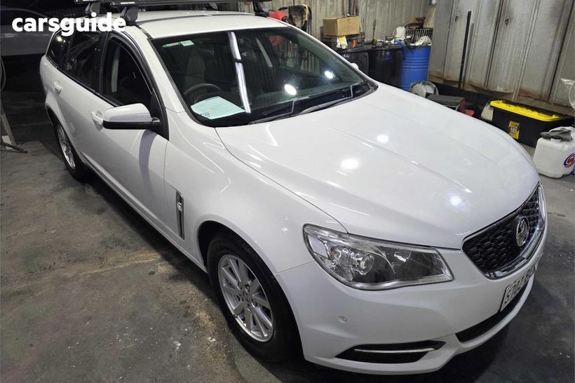 White 2015 Holden Commodore Sportswagon Evoke
