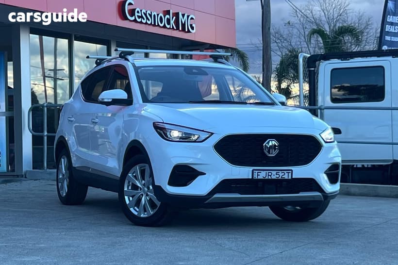 White 2023 MG ZST Wagon Excite