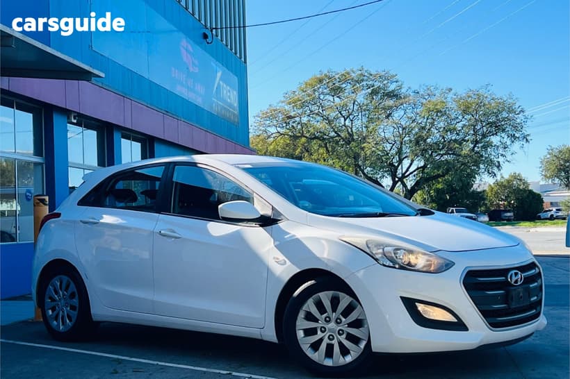 White 2016 Hyundai I30 Hatchback Active