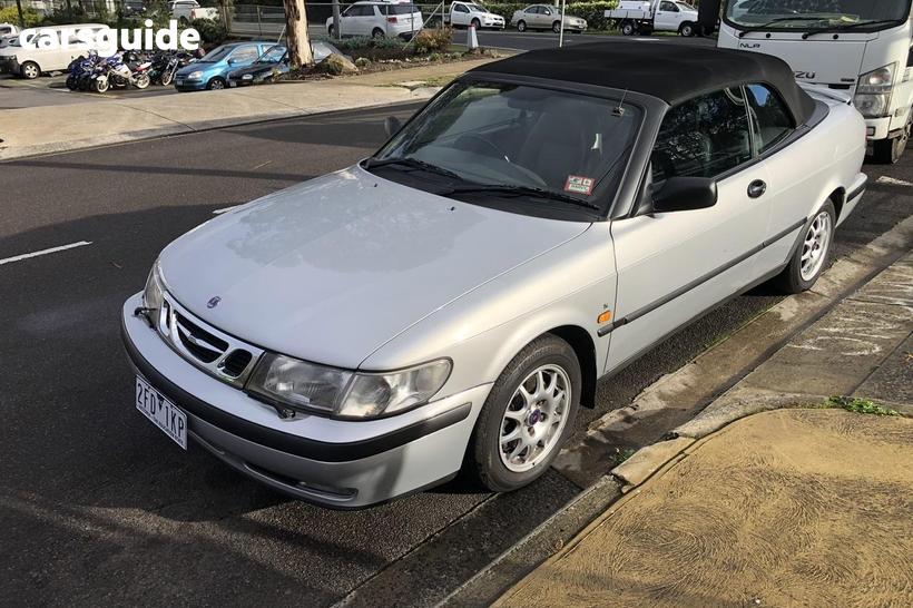 Silver 2000 Saab 9-3 Convertible S
