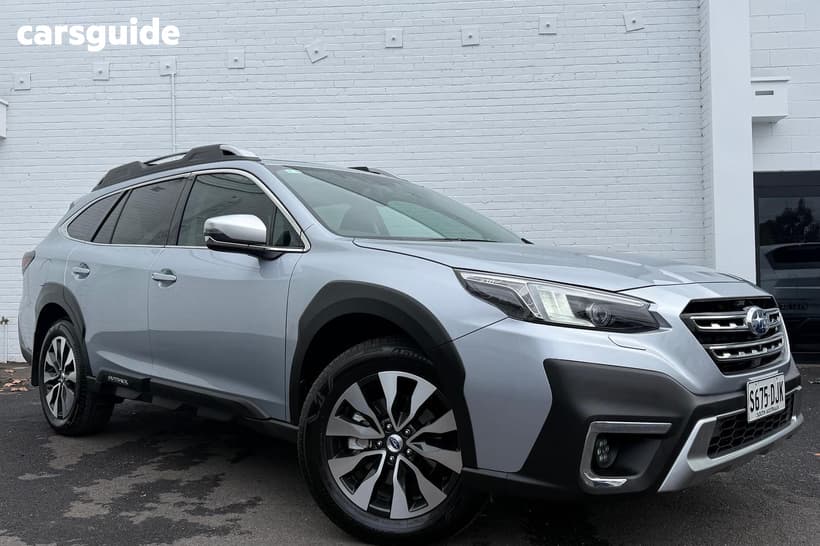 Silver 2025 Subaru Outback Wagon Awd Touring Xt