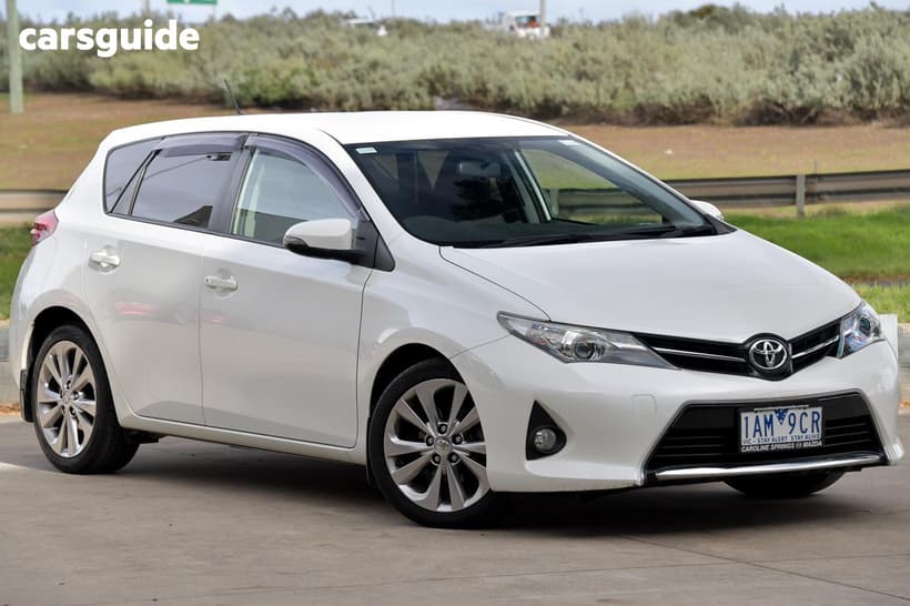White 2013 Toyota Corolla Hatchback Levin Sx