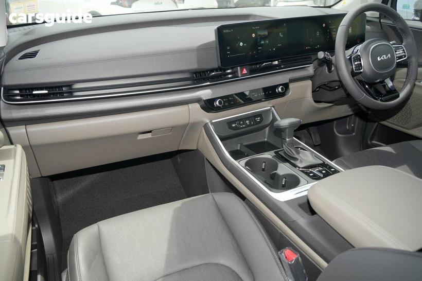 White 2026 Kia Carnival Wagon Sport+