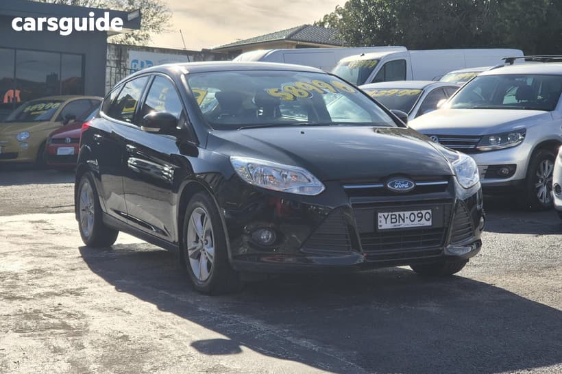 Black 2013 Ford Focus Hatchback Trend