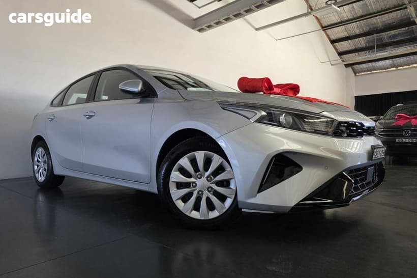 Silver 2024 Kia Cerato Hatchback S Safety Pack