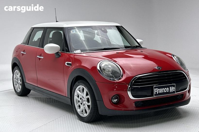 Red 2019 Mini Cooper Hatchback 5D Hatch