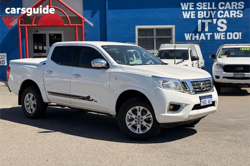 White 2020 Nissan Navara Dual Cab Pick-up Rx (4X4)