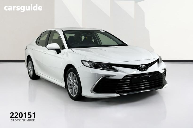 White 2024 Toyota Camry Sedan Ascent