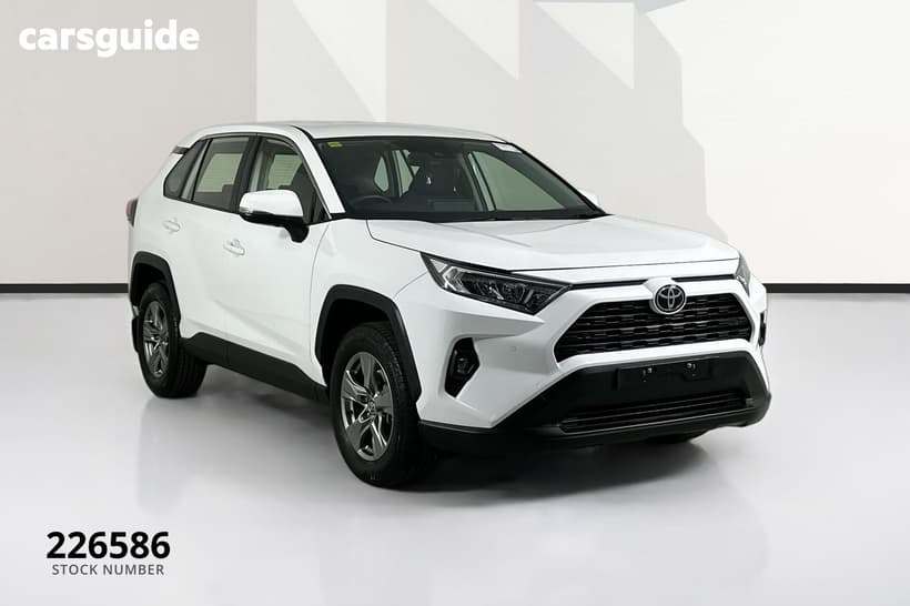 White 2024 Toyota RAV4 Wagon Gx (2Wd)