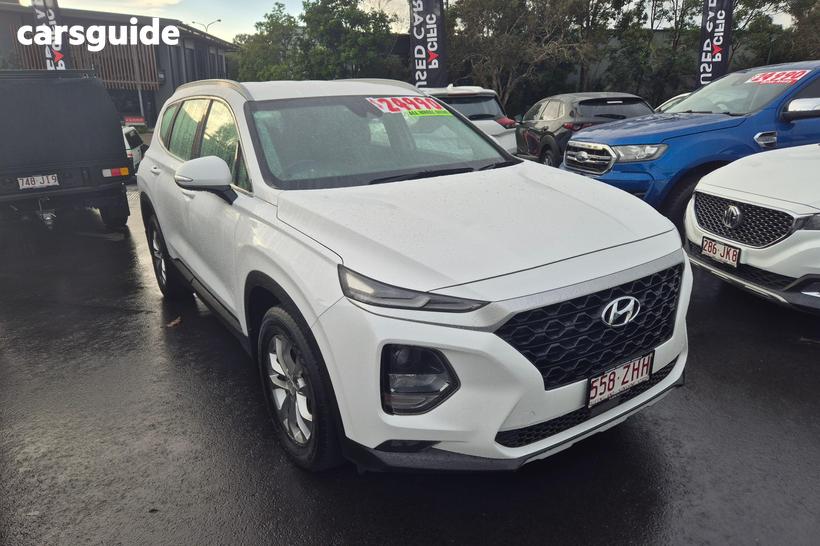 White 2019 Hyundai Santa FE Wagon Active Crdi (Awd)