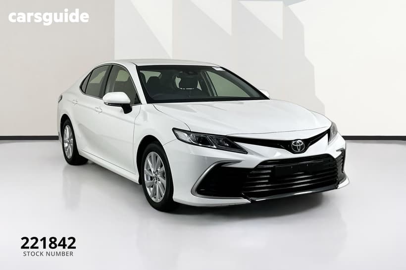 White 2024 Toyota Camry Sedan Ascent