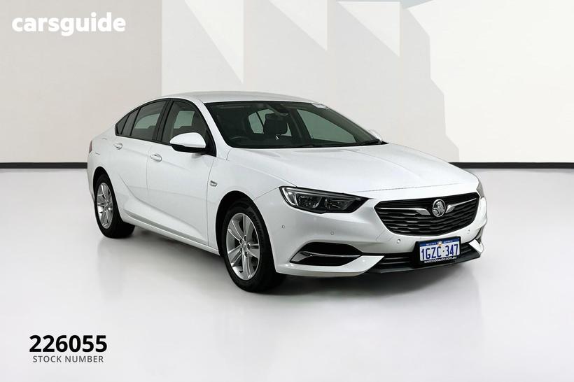 White 2019 Holden Commodore Liftback Lt