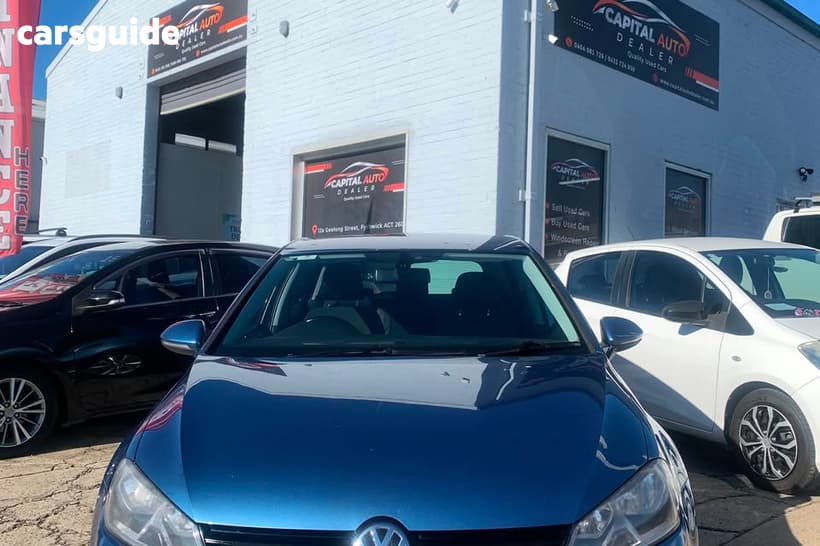 Blue 2013 Volkswagen Golf Hatchback 90 Tsi Comfortline