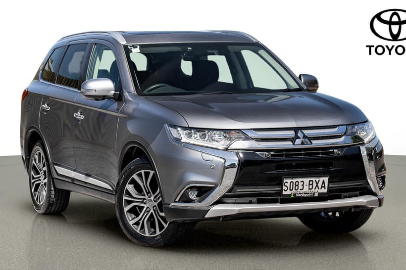 Grey 2017 Mitsubishi Outlander Wagon Exceed (4X4)