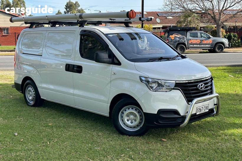 White 2020 Hyundai Iload Van 3S Liftback