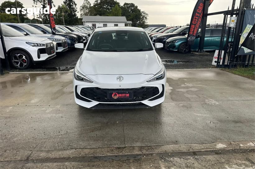 White 2025 MG MG3 Hatchback Excite