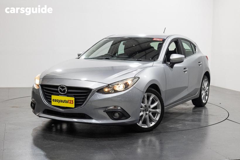 Silver 2014 Mazda 3 Hatchback Sp25