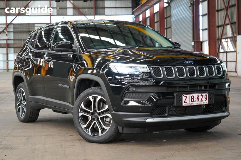 Black 2024 Jeep Compass Wagon Limited 4Xe (Phev)