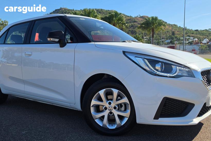White 2023 MG MG3 Hatchback Core