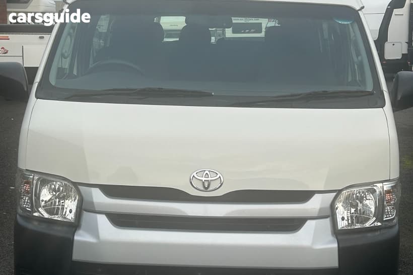 White 2015 Toyota HiAce Bus Commuter