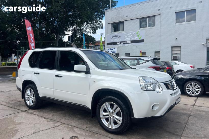 White 2013 Nissan X-Trail Wagon St (Fwd)