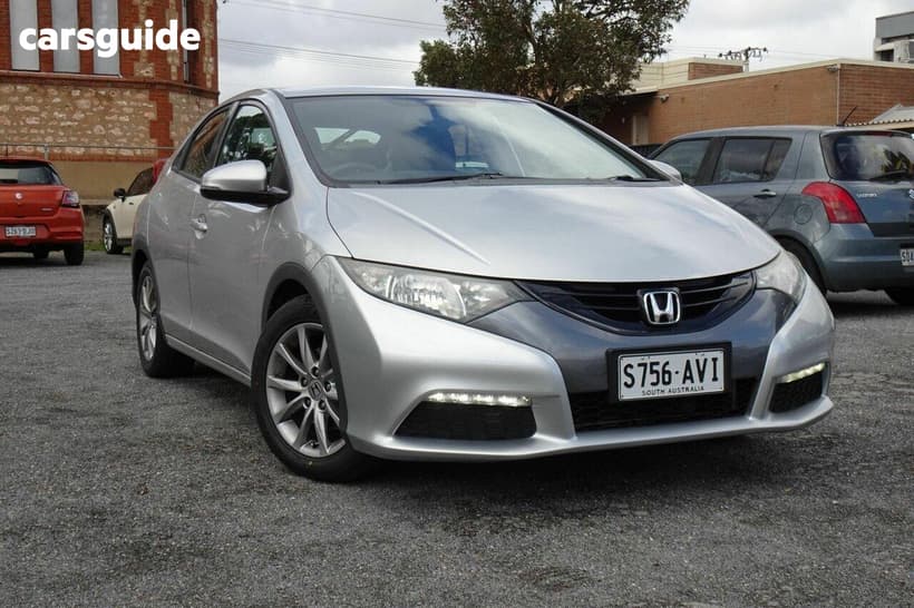 Silver 2013 Honda Civic Hatchback Vti-S