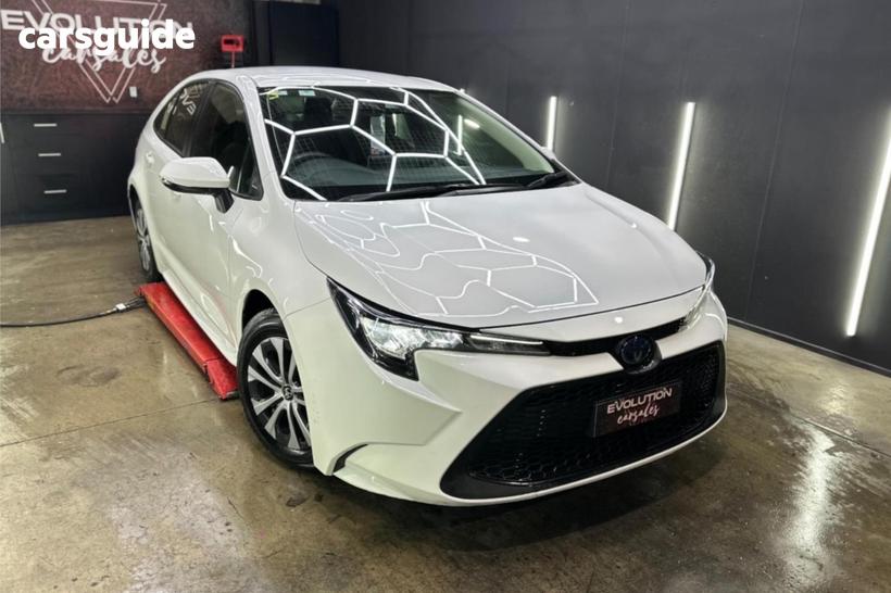 White 2020 Toyota Corolla Sedan Ascent Sport (Hybrid)