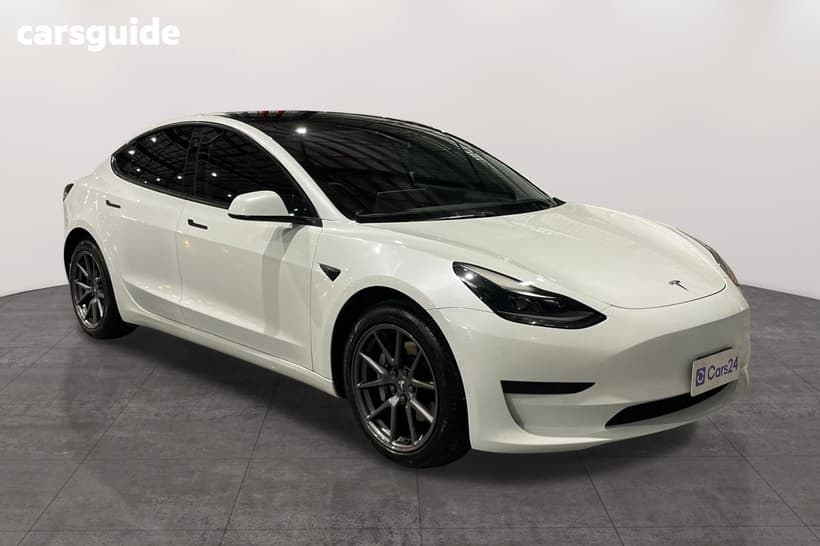 White 2021 Tesla Model 3 Sedan Standard Range Plus Rwd
