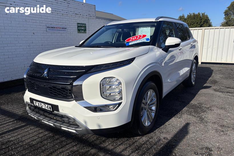 White 2022 Mitsubishi Outlander Wagon Ls 7 Seat (Awd)